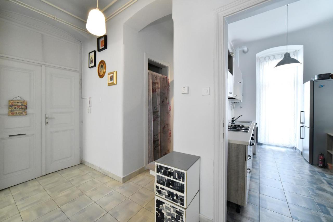 1Br In Central Zagreb & Main Station, Free Parking Apartment Exterior photo